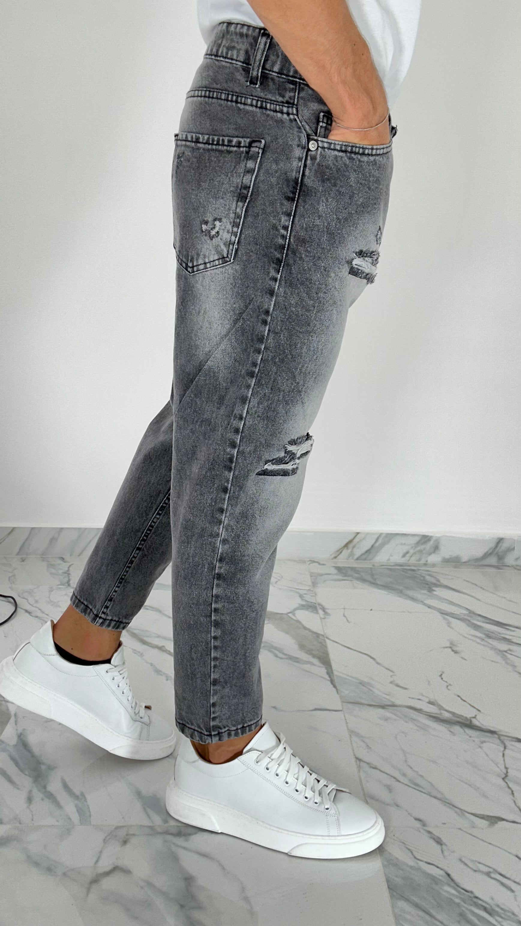 JEANS LOOSE FIT PT205
