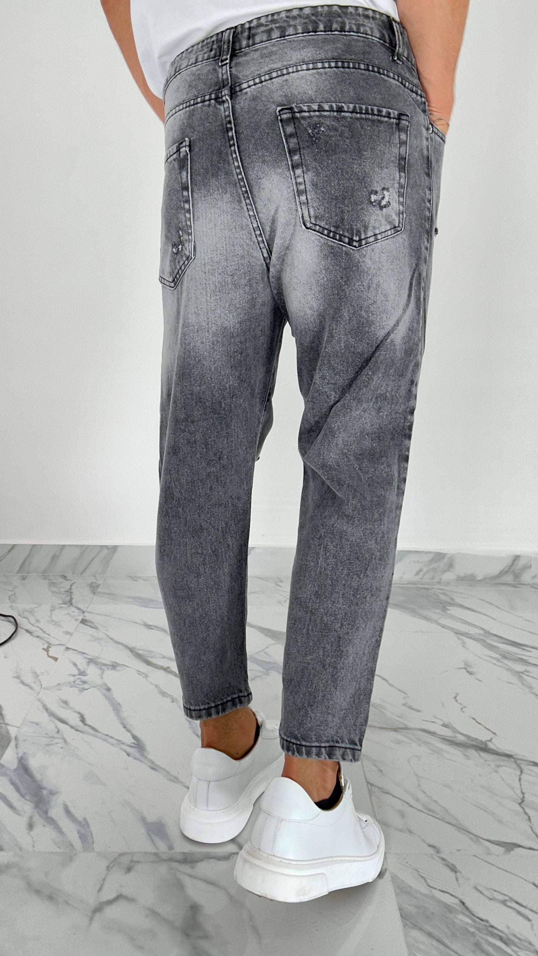JEANS LOOSE FIT PT205
