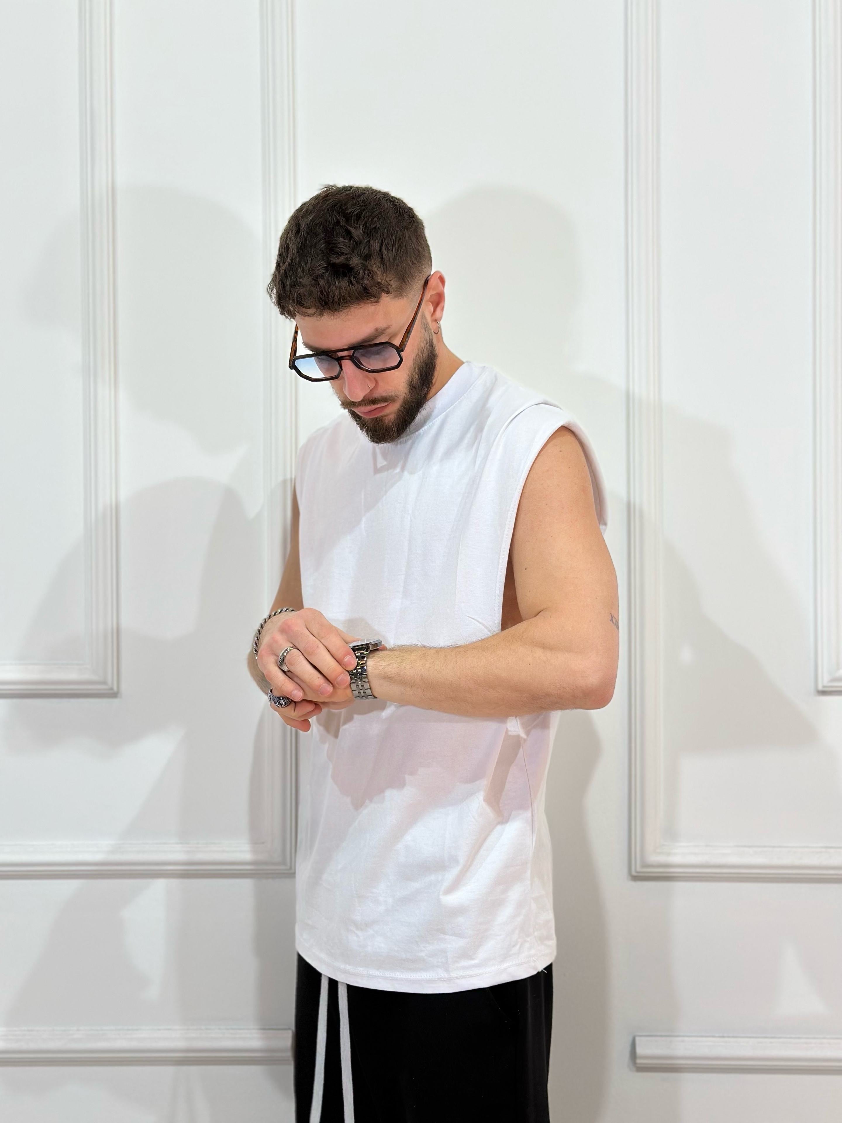 T-SHIRT SMANICATA