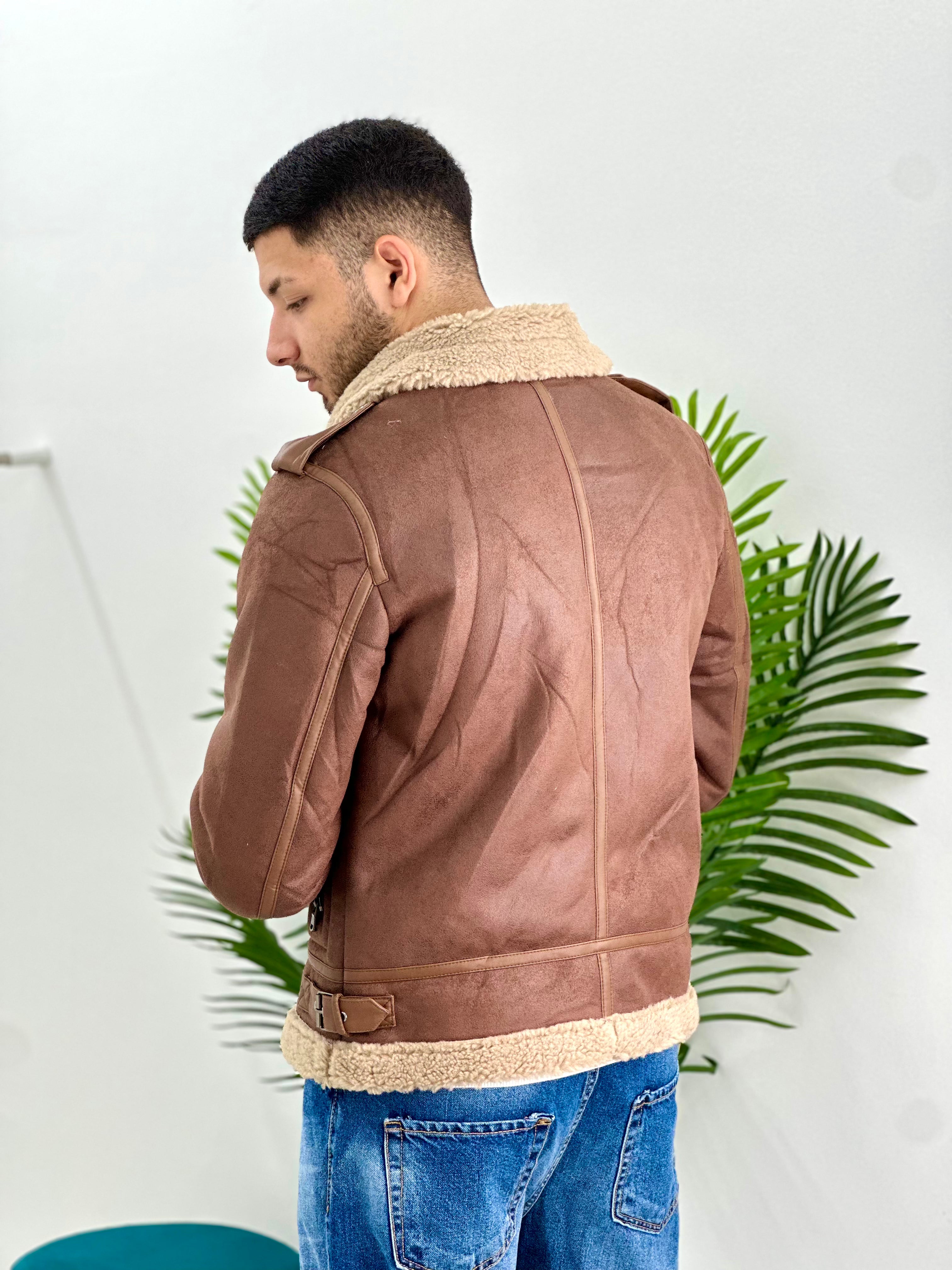 MONTONE AD2402
