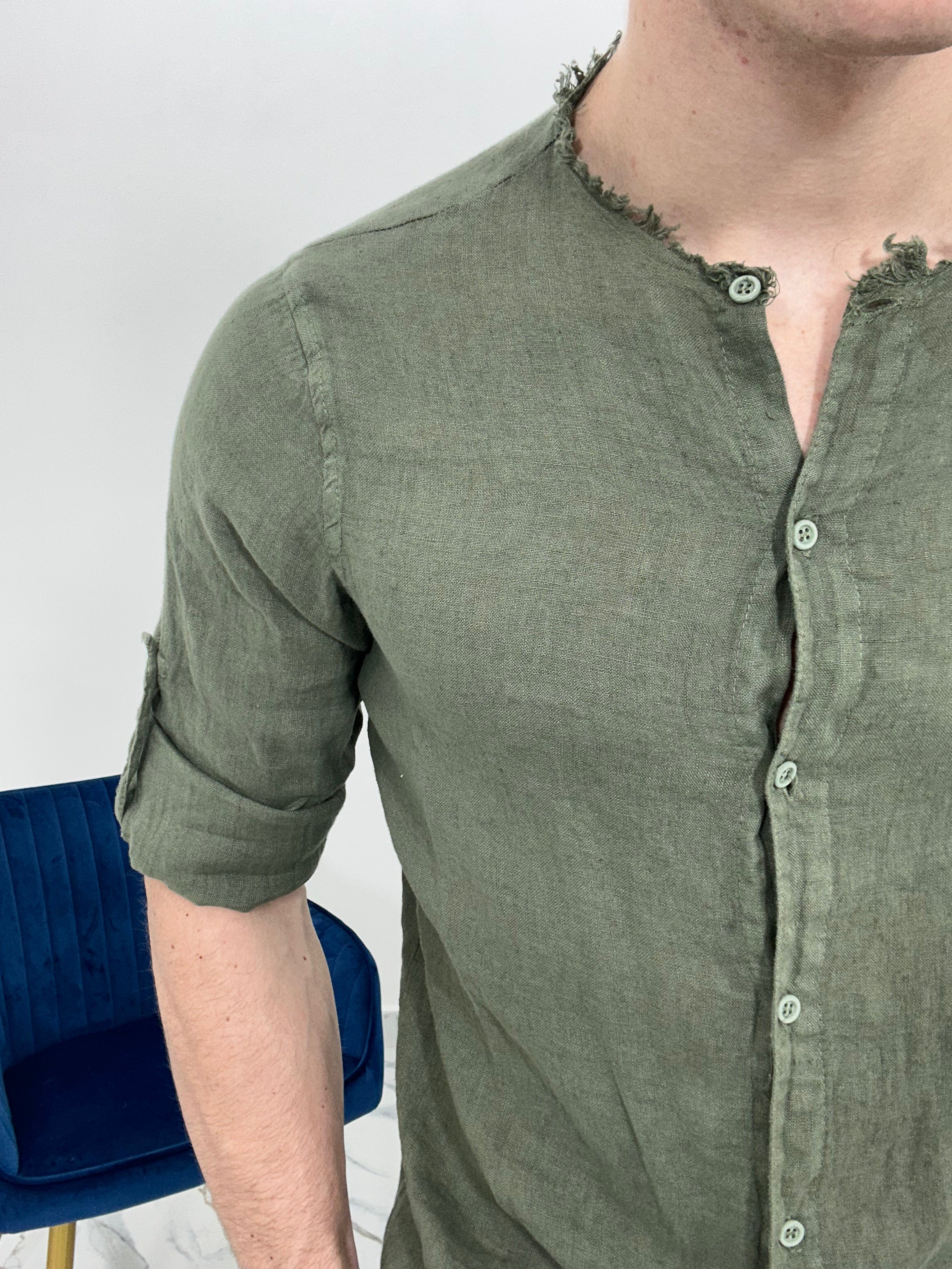 CAMICIA IN LINO SFRANGIATA col.VERDE