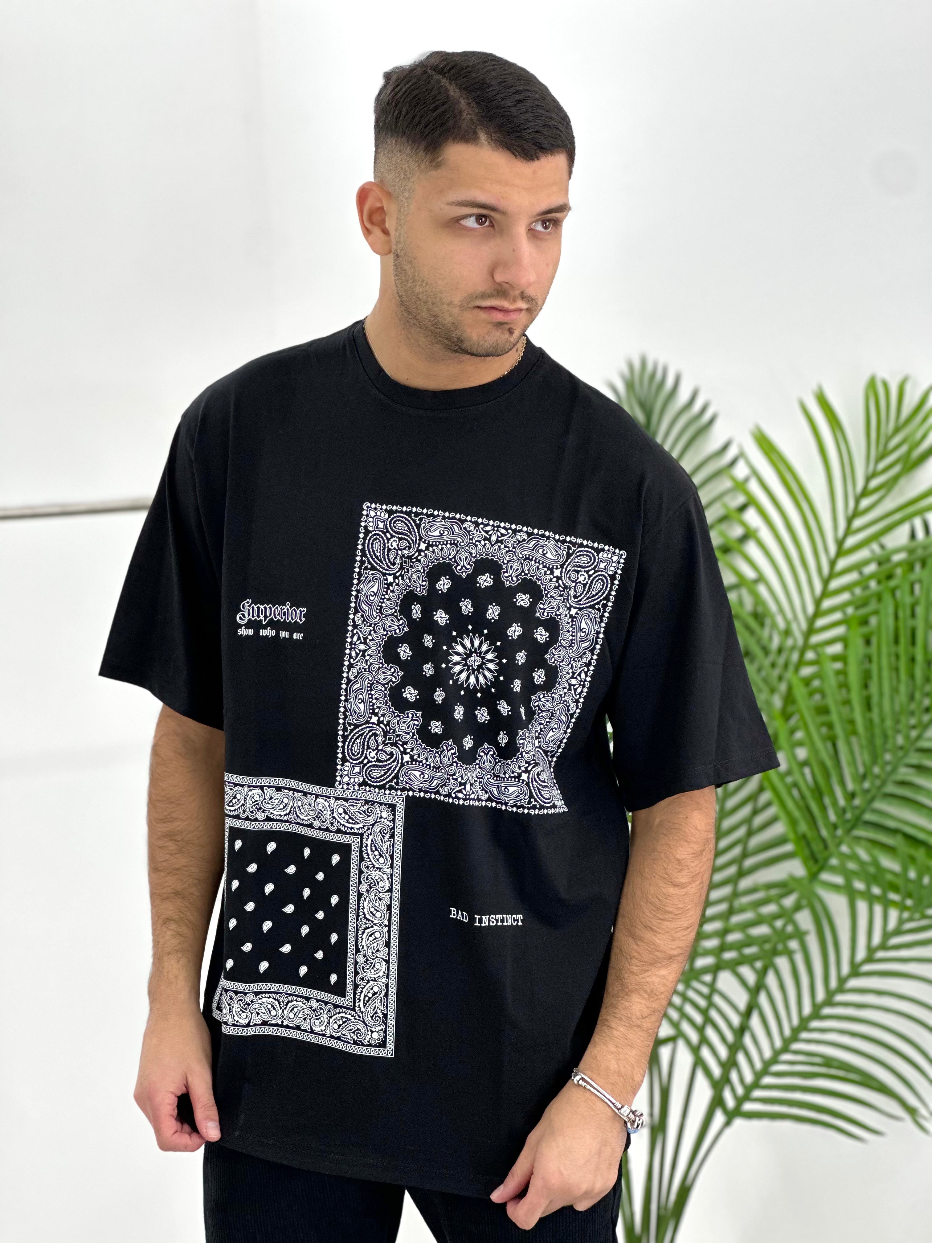 T-SHIRT BANDANA