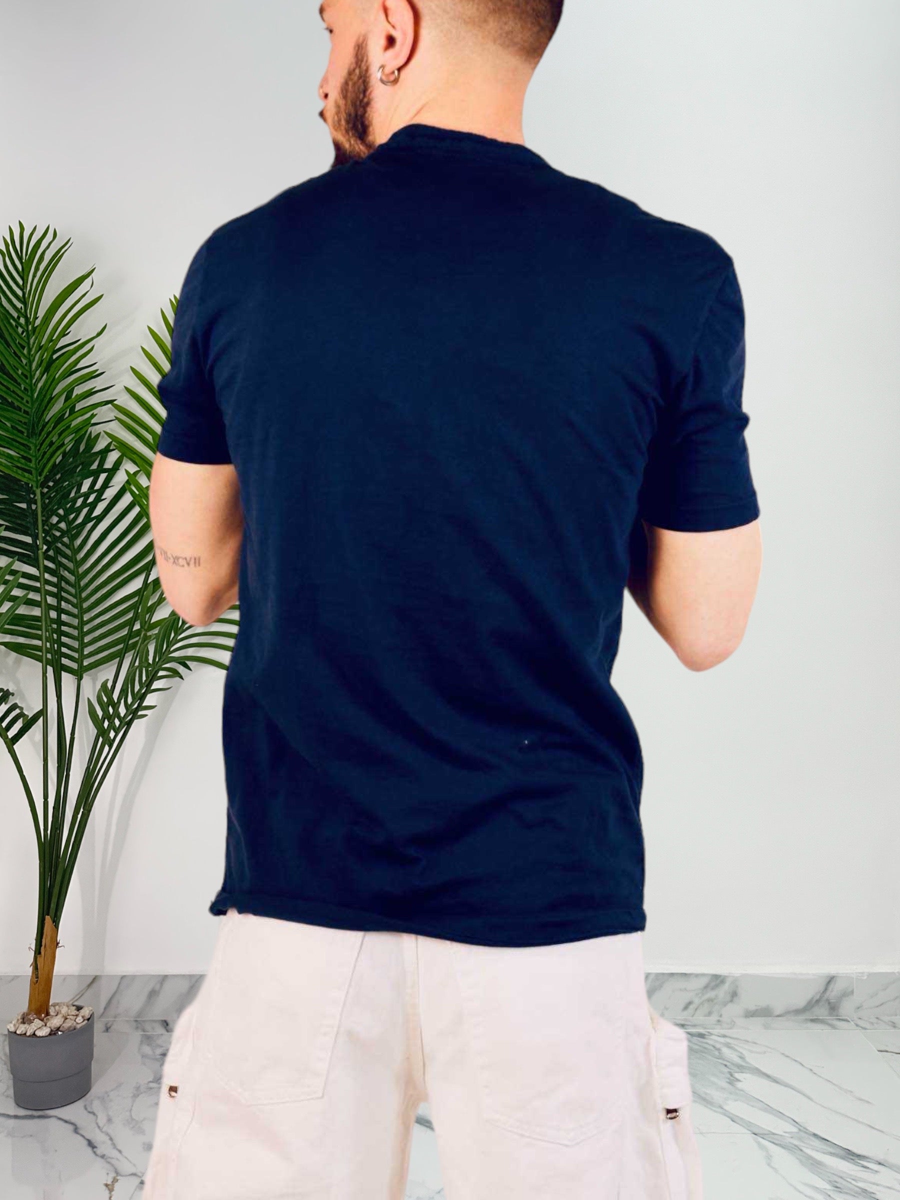 T-SHIRT IN LINO 5 BOTTONI COL.BLU