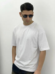 T-SHIRT SPALLA SCESA