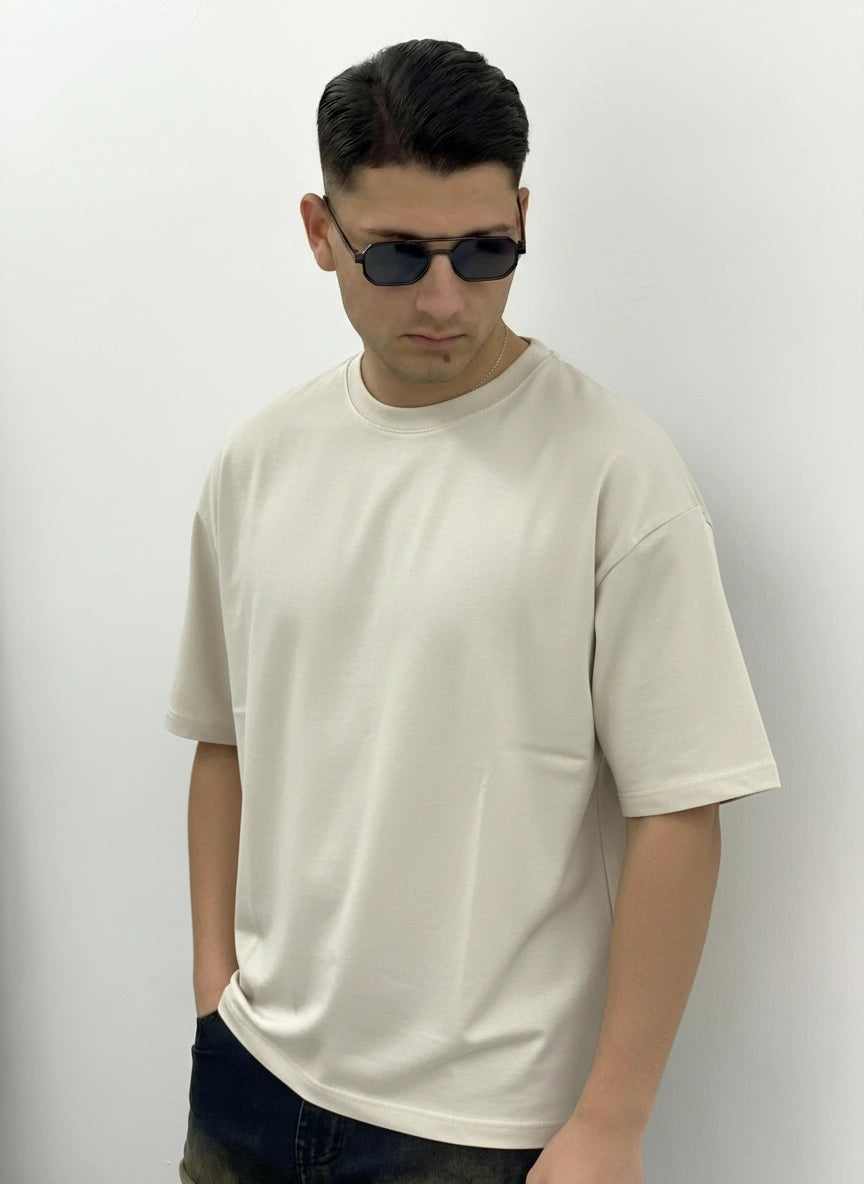 T-SHIRT SPALLA SCESA