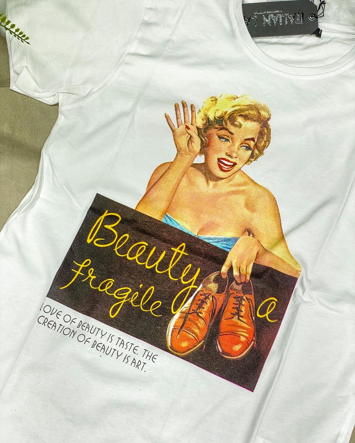 BEAUTY IS ART col.BIANCO