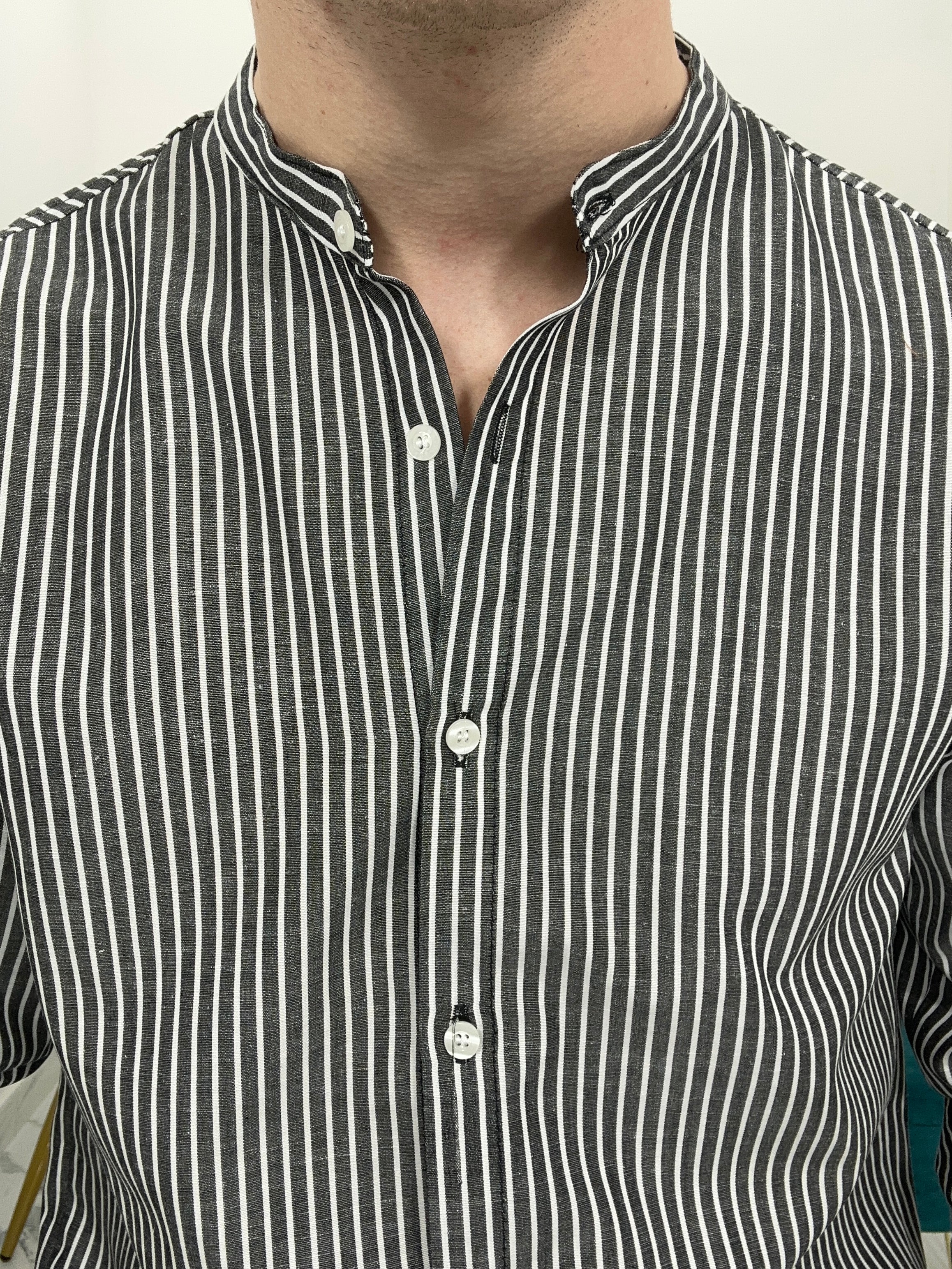 CAMICIA IN LINO A RIGHE col.NERO SKY02