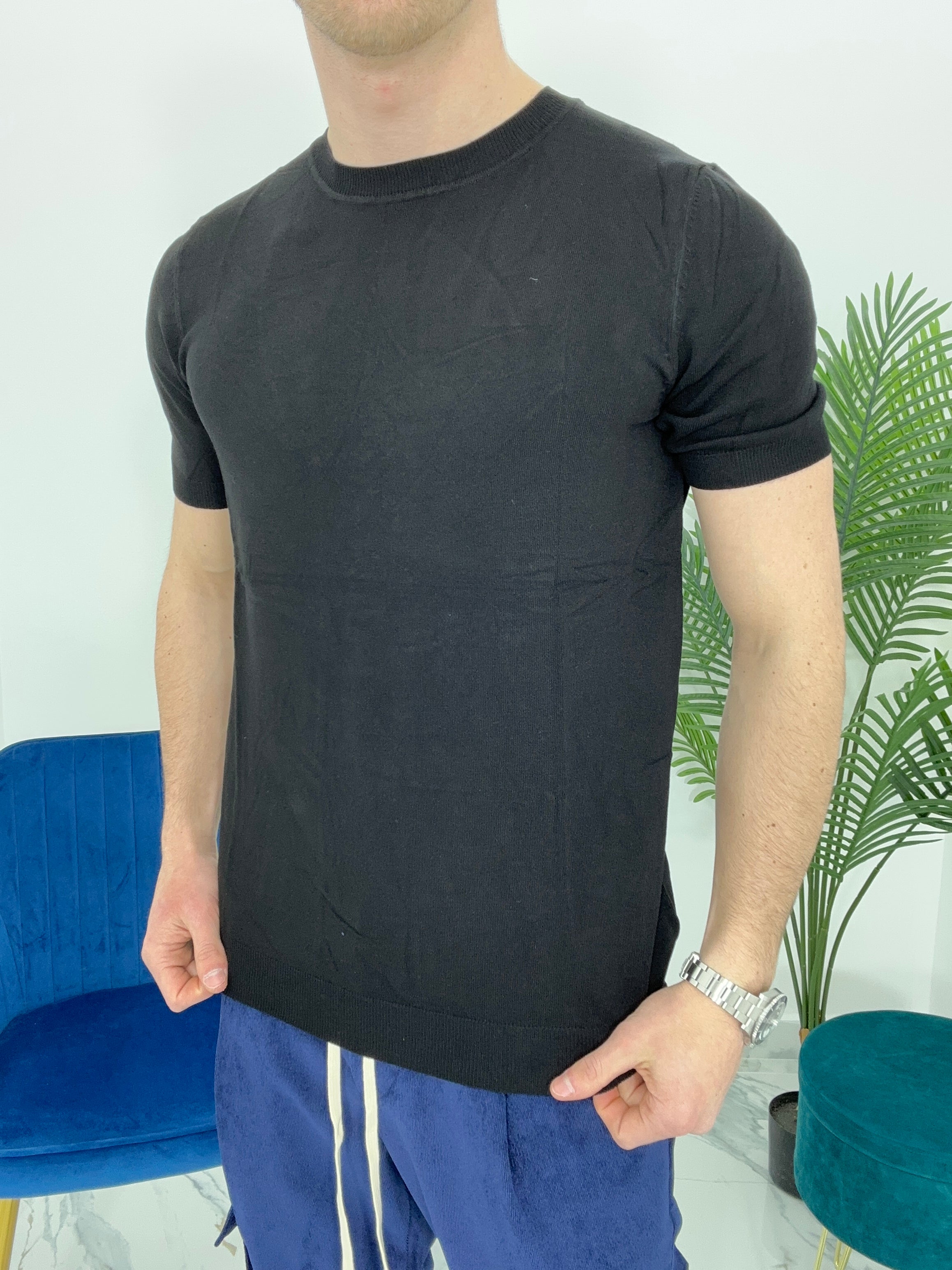 MAGLIA IN FILO COL.NERO