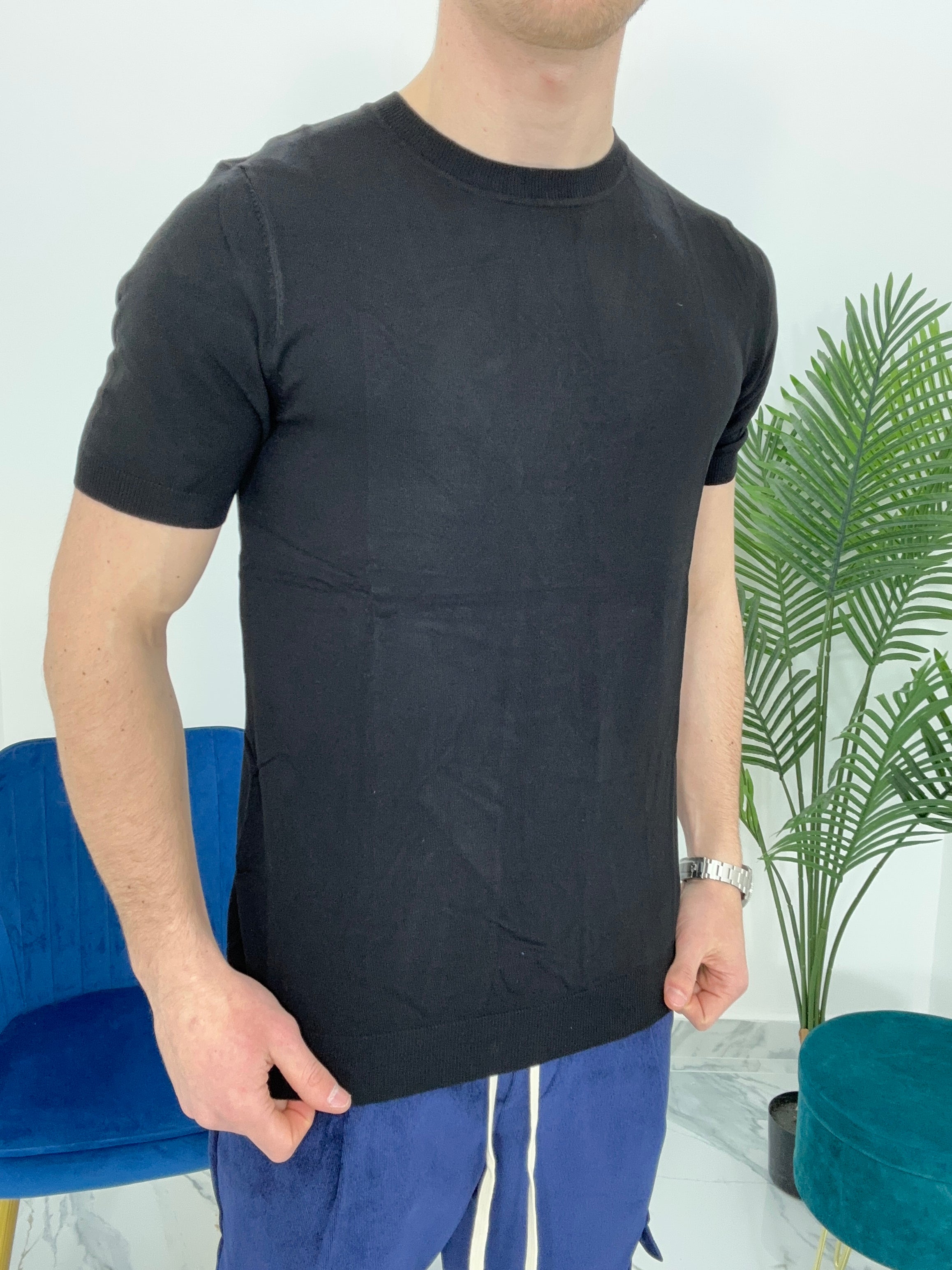 MAGLIA IN FILO COL.NERO