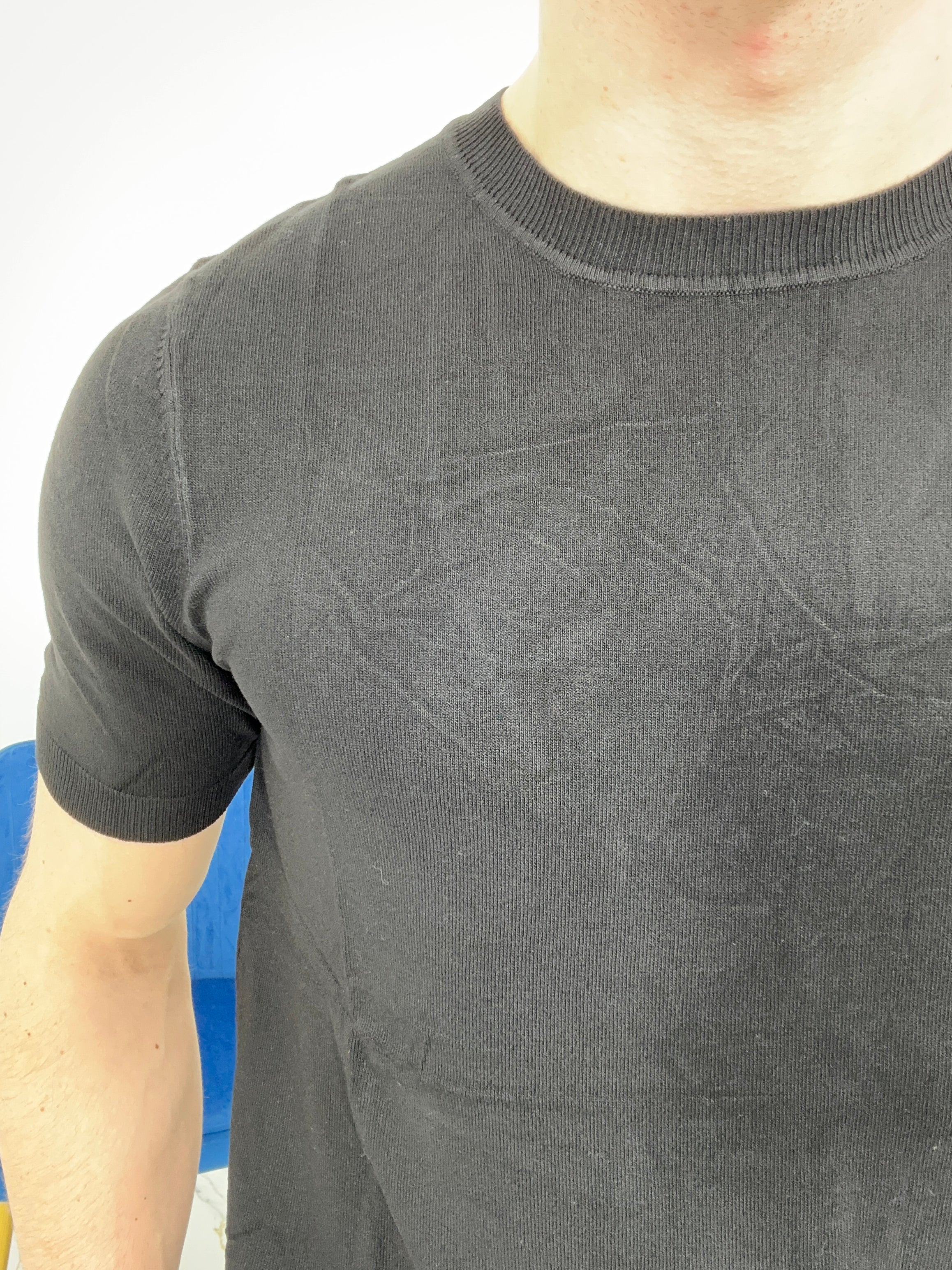MAGLIA IN FILO COL.NERO